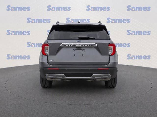 Certified 2021 Ford Explorer XLT w/ Equipment Group 202A RWD image 6