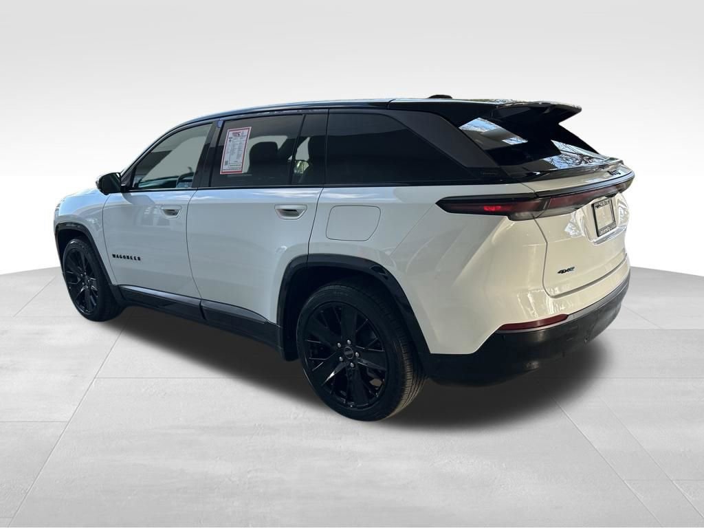 Used 2024 Jeep Wagoneer Launch Edition image 4