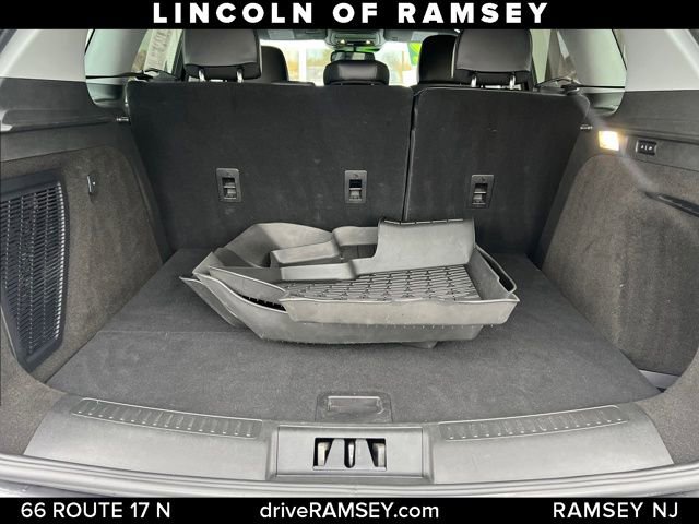 Used 2022 Lincoln Corsair AWD w/ Equipment Group 101A image 14