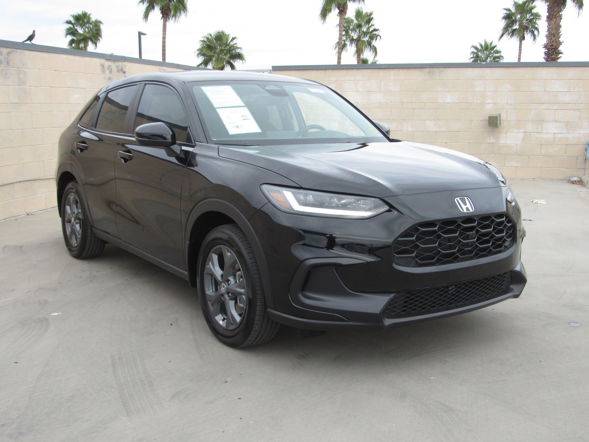 Used 2026 Honda HR-V LX image 2