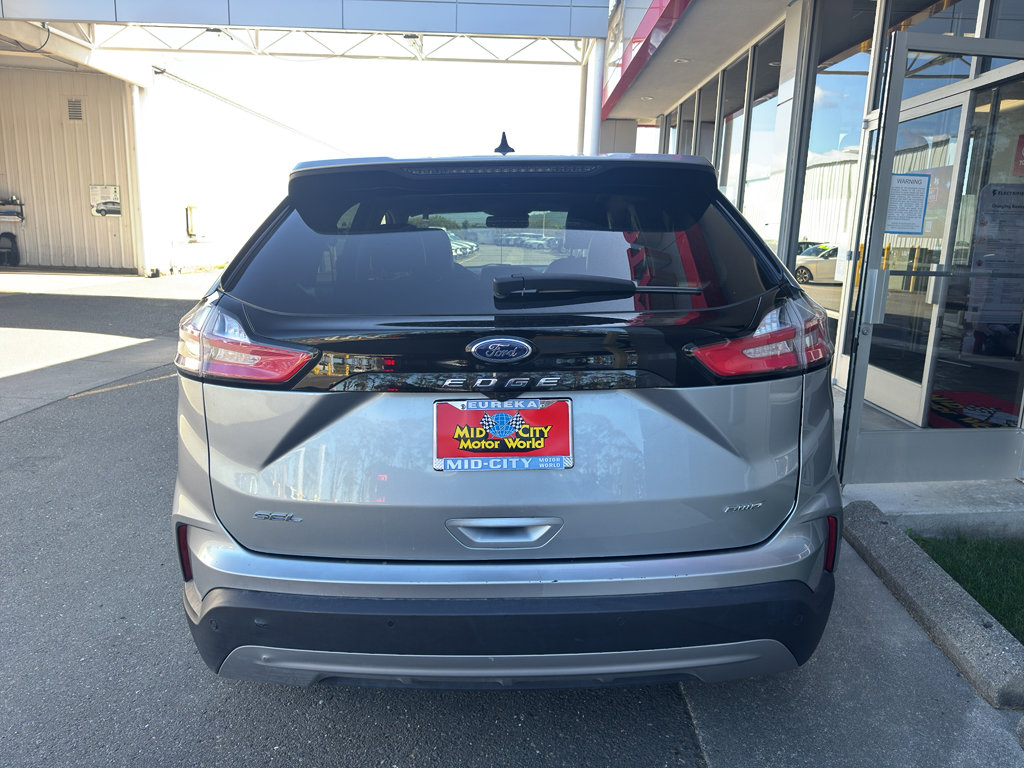 Used 2024 Ford Edge SEL image 11