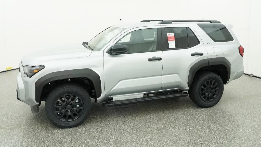 New 2026 Toyota 4Runner SR5 AWD/4WD image 2