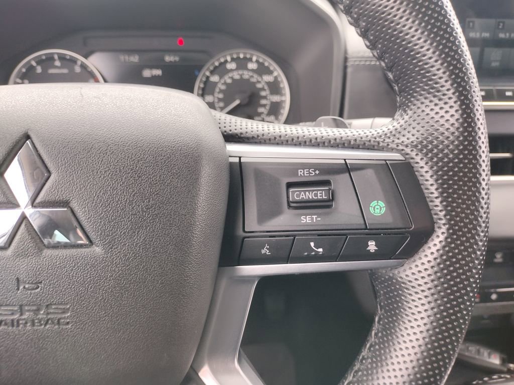 Used 2022 Mitsubishi Outlander SEL image 21