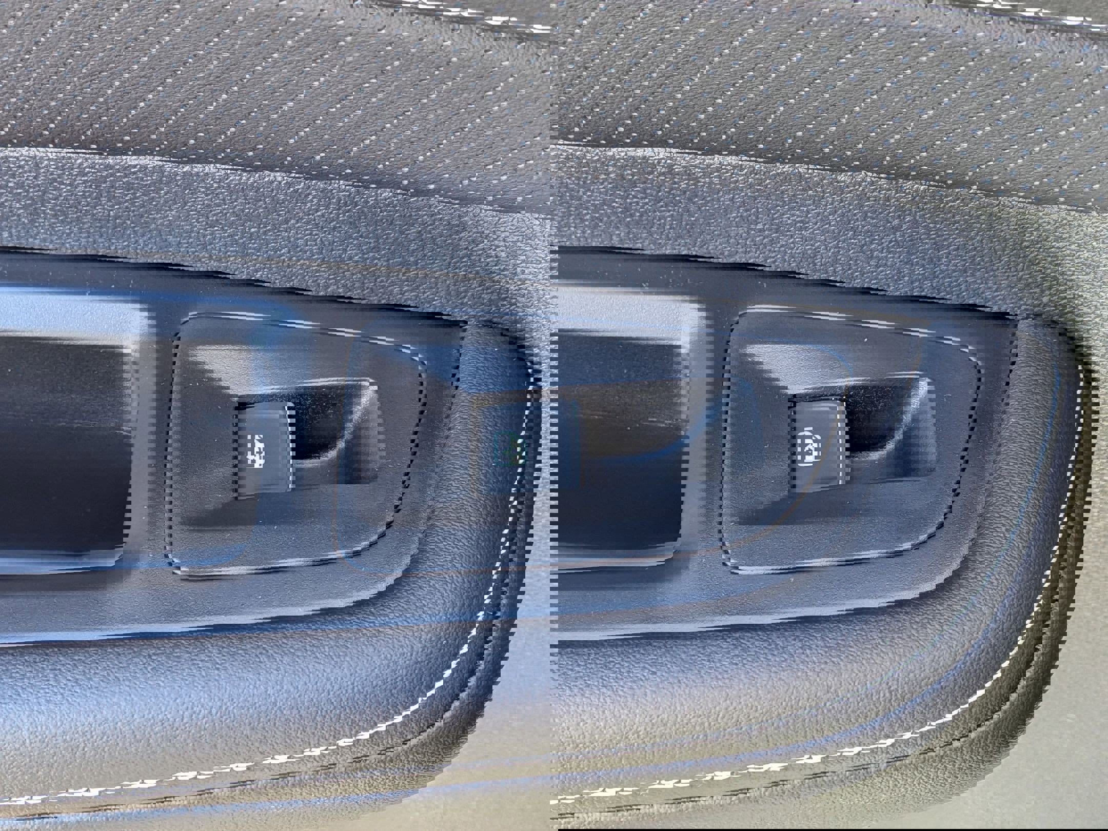 New 2026 Volkswagen Atlas SE image 27