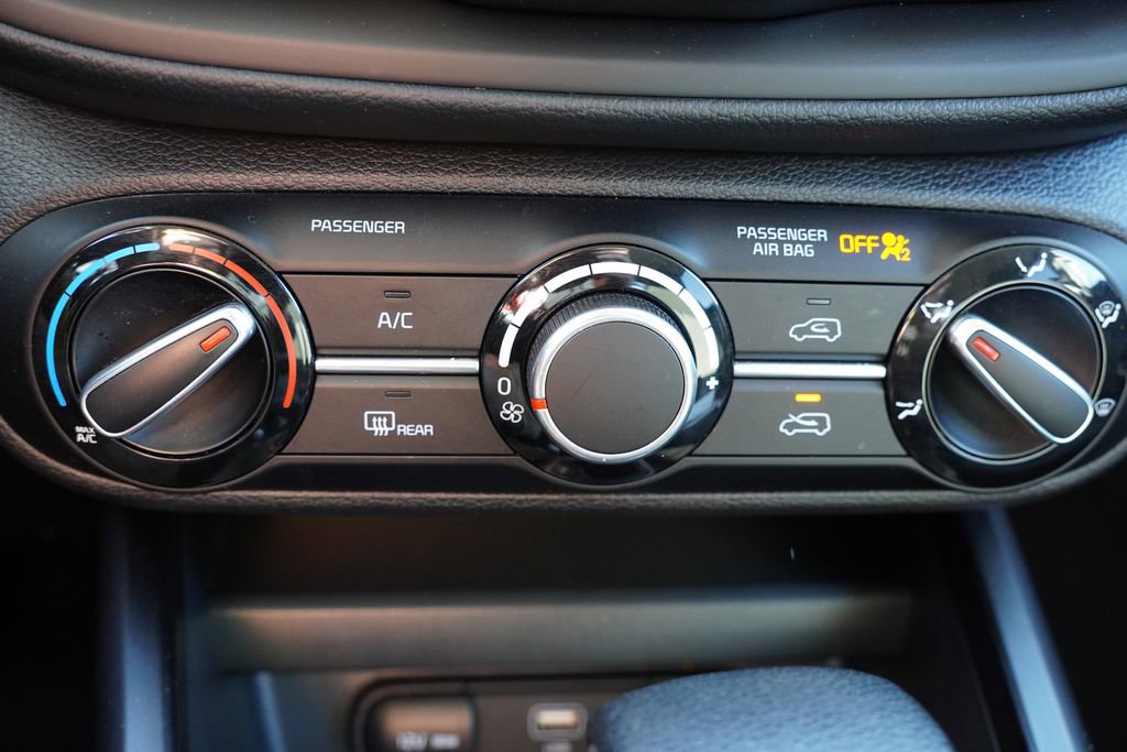 Certified 2024 Kia Soul LX w/ Option Group 015 FWD image 24