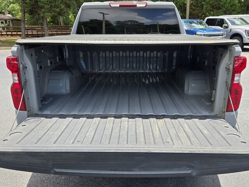 Used 2024 Chevrolet Silverado 1500 LT AWD/4WD image 15