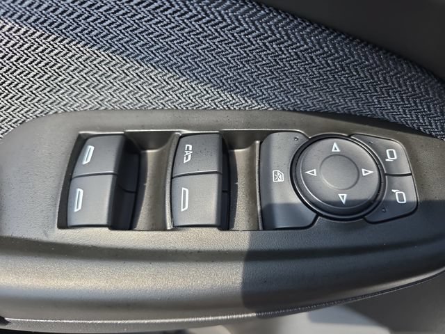 Used 2023 Chevrolet TrailBlazer LT FWD image 28
