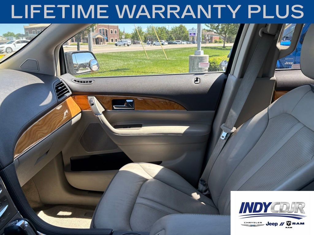 Used 2014 Lincoln MKX FWD w/ Equipment Group 102A image 20