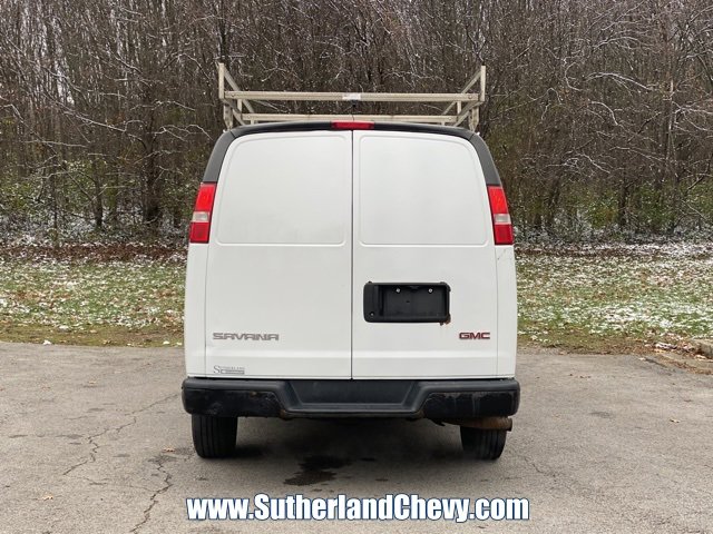 Used 2017 GMC Savana 3500 image 6