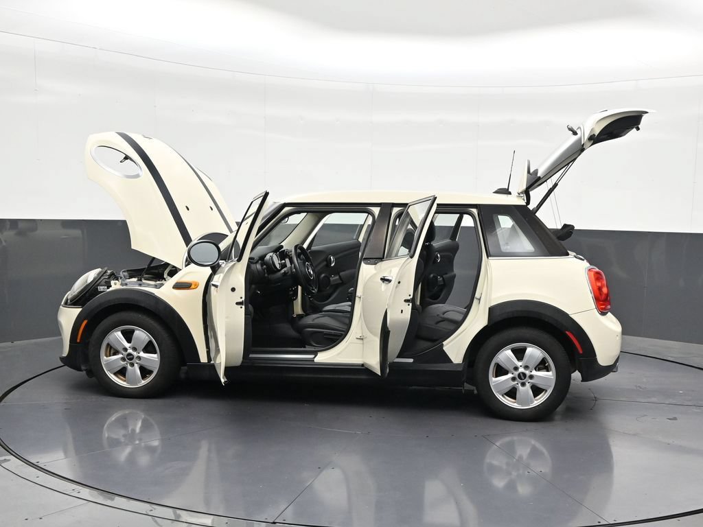 Used 2019 MINI Cooper 4-Door Hardtop w/ Signature Upholstery Package FWD image 34