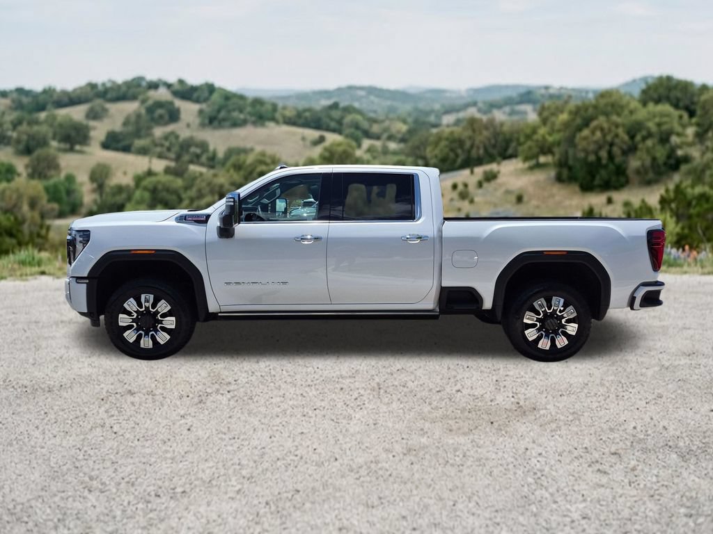 Used 2025 GMC Sierra 2500 Denali w/ Denali Reserve Package AWD/4WD image 5