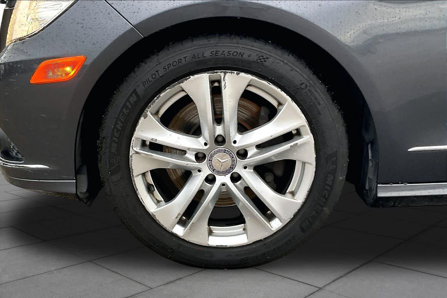 Used 2011 Mercedes-Benz E 350 Sedan image 10