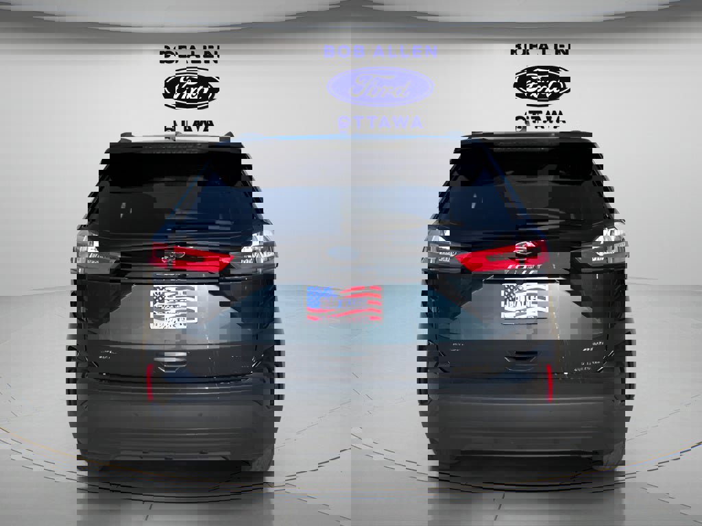 Used 2022 Ford Edge SEL w/ Sport Appearance Package image 7