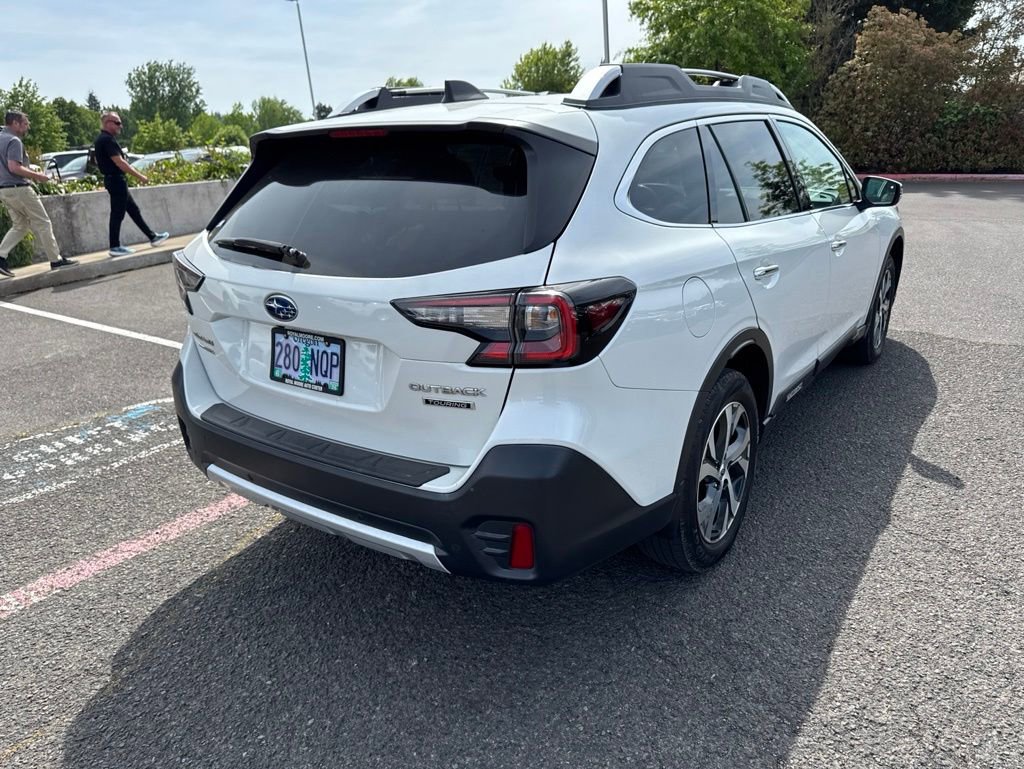 Used 2022 Subaru Outback Touring AWD/4WD image 7