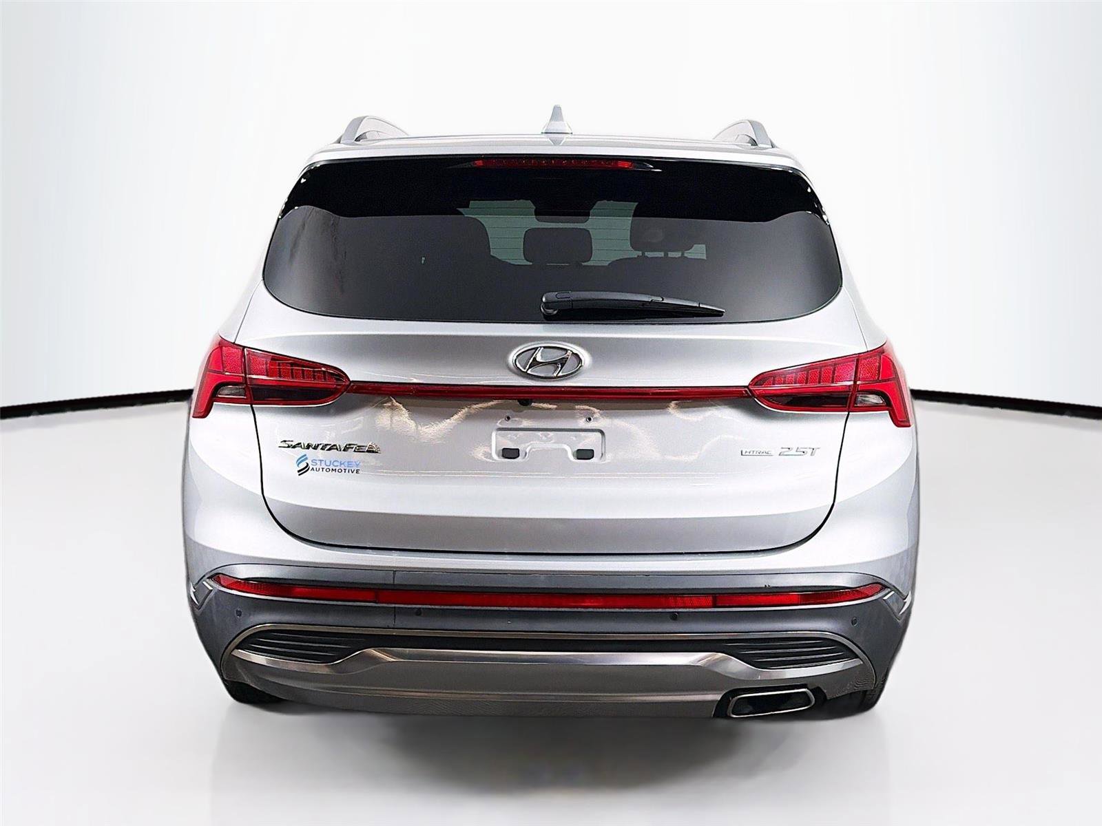 Used 2023 Hyundai Santa Fe Limited AWD/4WD image 6