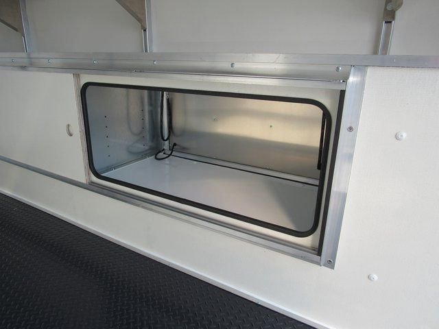 New 2025 GMC Savana 3500 w/ Power Convenience Package image 27