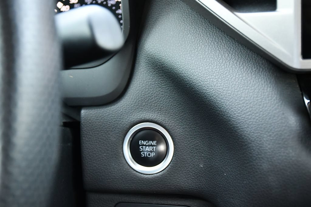 Used 2022 Toyota Tundra Limited AWD/4WD image 22