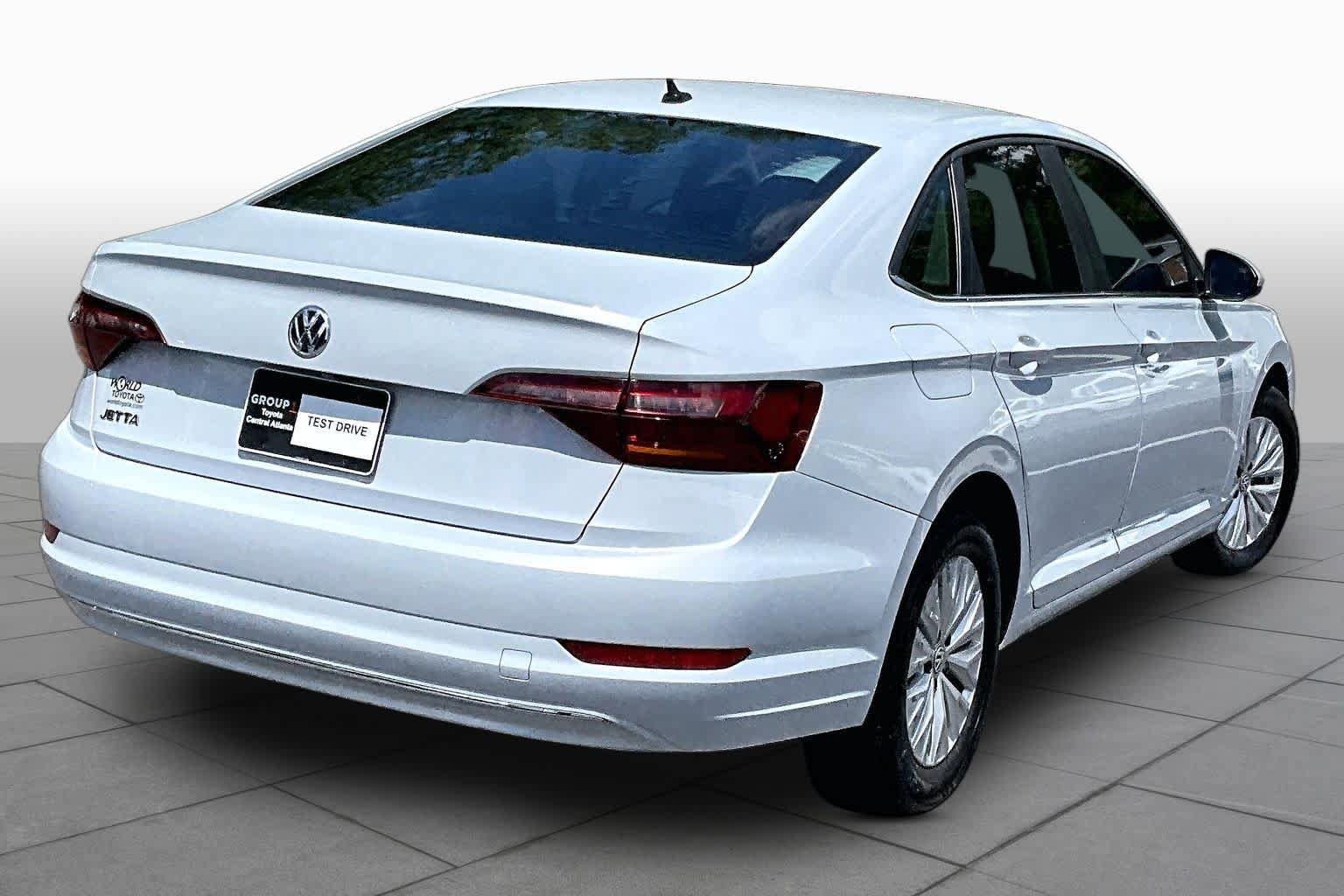 Used 2019 Volkswagen Jetta S w/ Driver Assistance Package FWD image 13