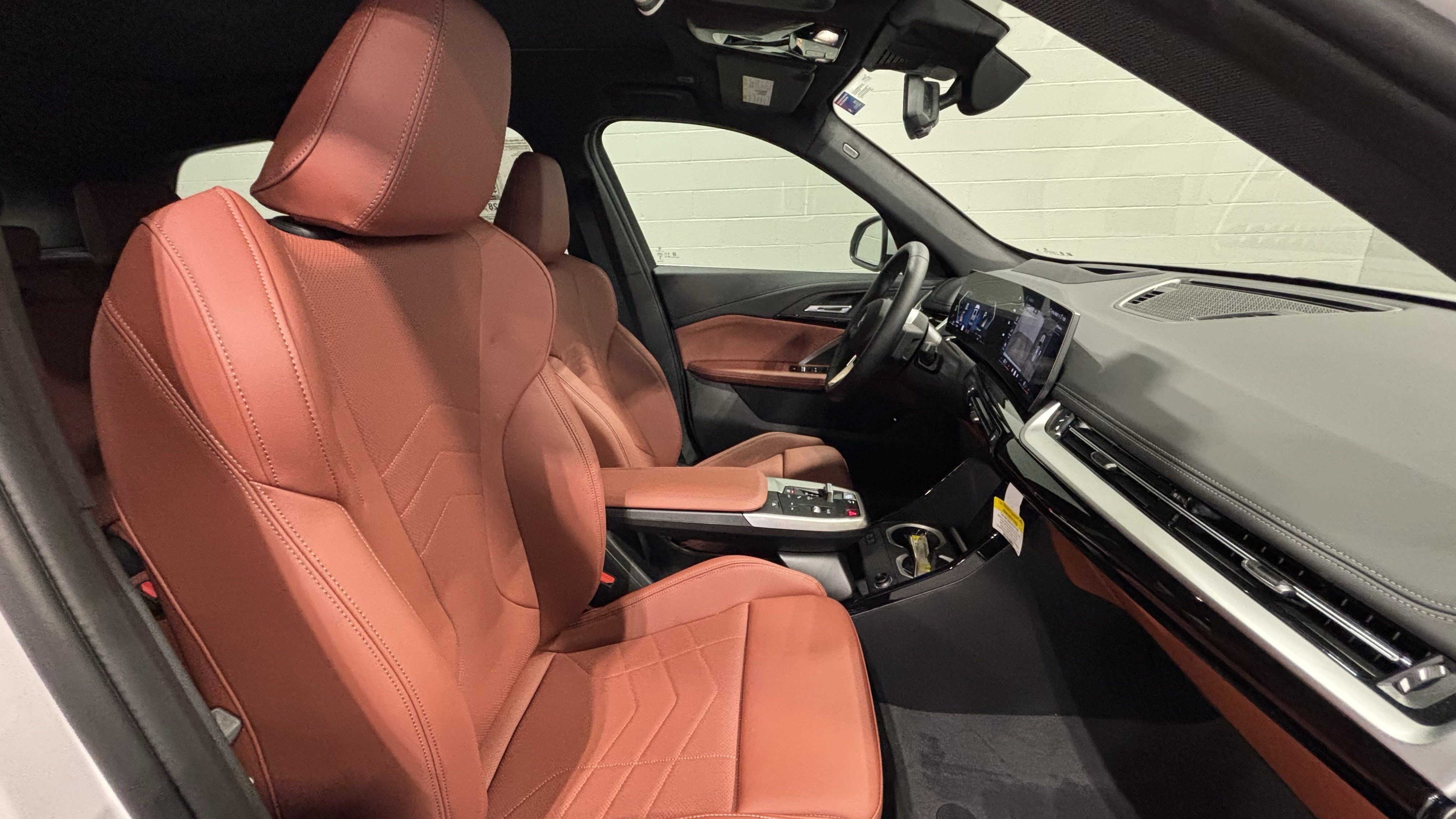 New 2026 BMW X1 xDrive28i w/ Technology Package AWD/4WD image 24