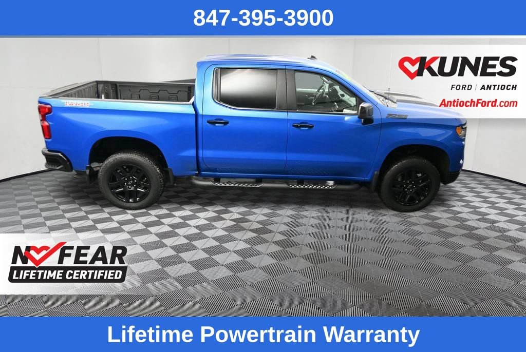 Used 2025 Chevrolet Silverado 1500 LT Trail Boss w/ LPO, Dark Essentials Package AWD/4WD image 31