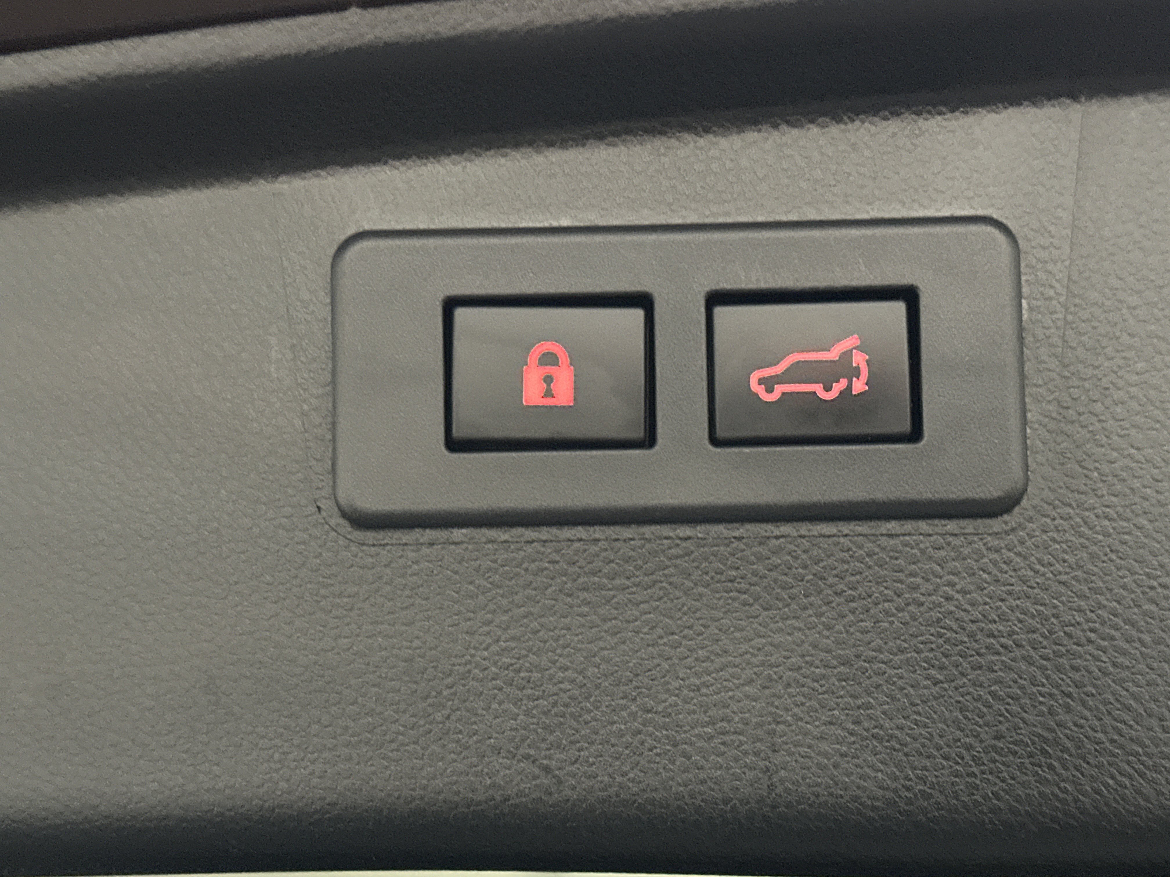 Used 2020 Subaru Outback Limited image 17