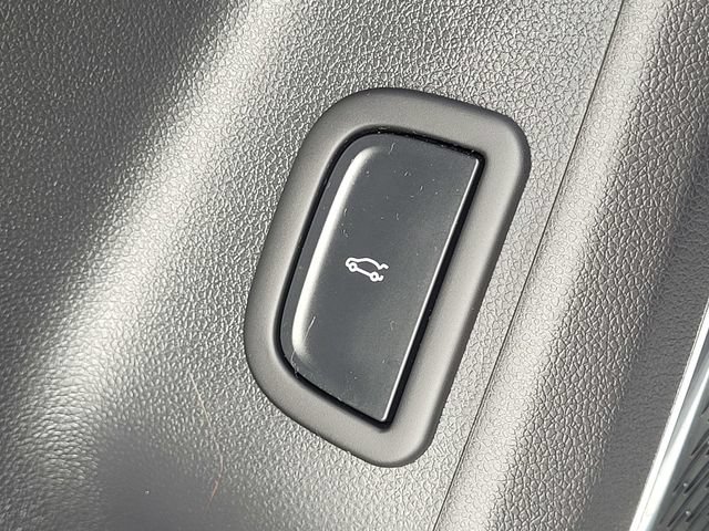Used 2026 GMC Acadia Elevation FWD image 14