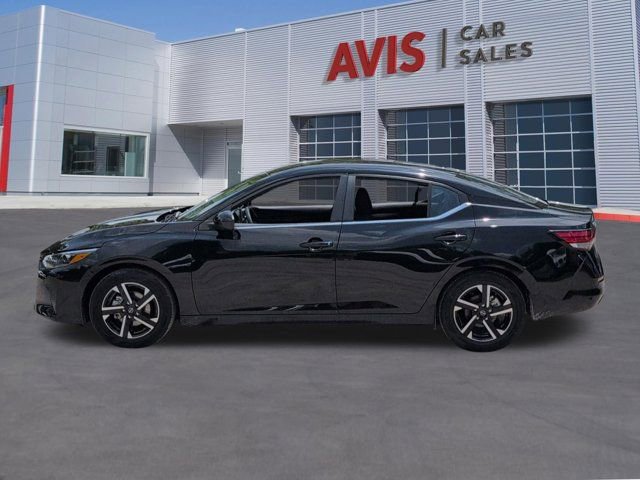 Used 2025 Nissan Sentra SV FWD image 10