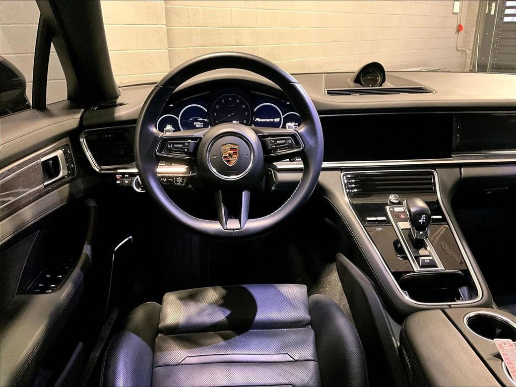 Certified 2022 Porsche Panamera 4S image 11