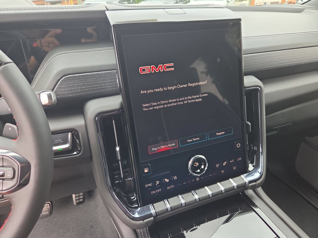 New 2027 GMC Yukon AT4 Ultimate AWD/4WD image 13