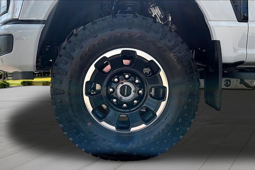 New 2026 Ford F250 Lariat w/ Tremor Off-Road Package AWD/4WD image 10