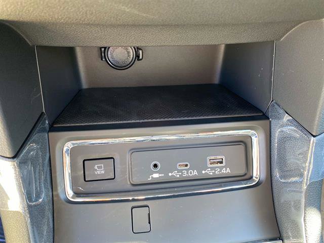 New 2025 Subaru Ascent Limited image 12