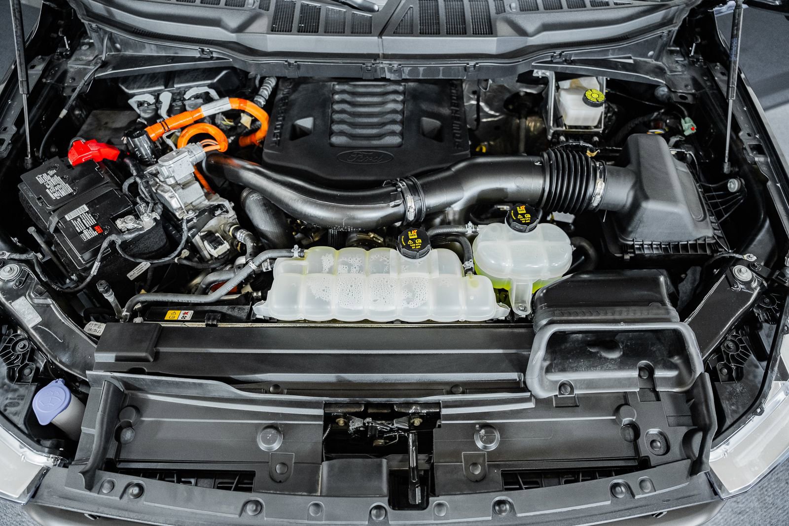 Certified 2023 Ford F150 Lariat w/ Equipment Group 502A High image 18