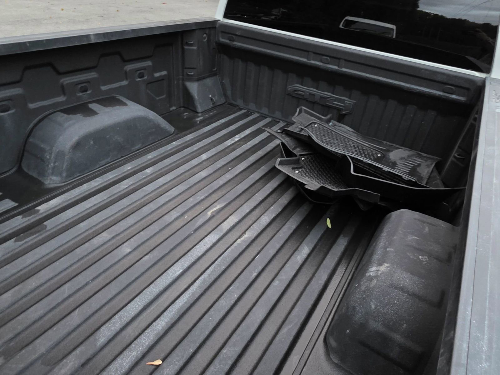 Used 2023 GMC Sierra 1500 AT4 AWD/4WD image 33