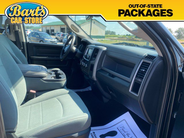 Used 2016 RAM 1500 ST AWD/4WD image 14