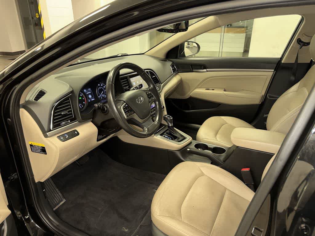 Used 2018 Hyundai Elantra Limited FWD image 27