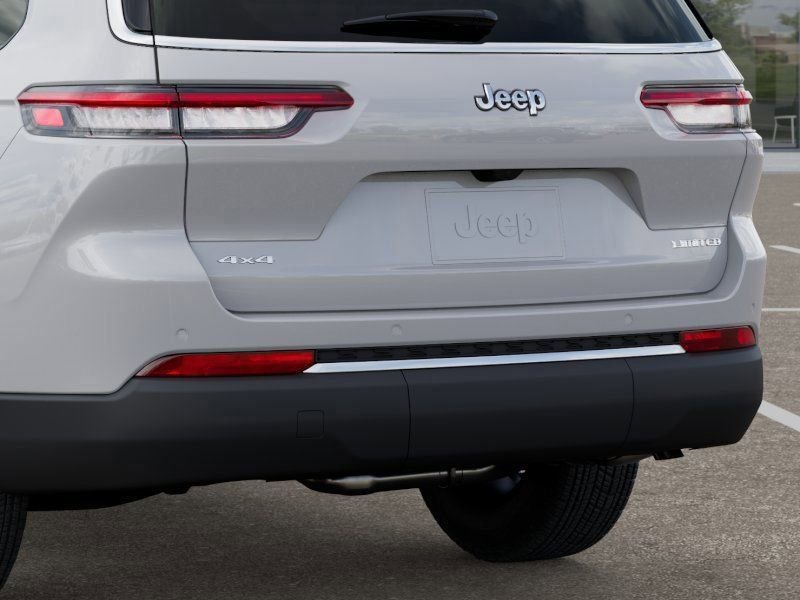New 2025 Jeep Grand Cherokee L Limited image 13