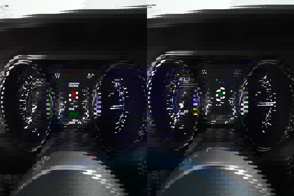 Used 2022 Jeep Wrangler Unlimited Rubicon 4xe w/ Cold Weather Group image 16