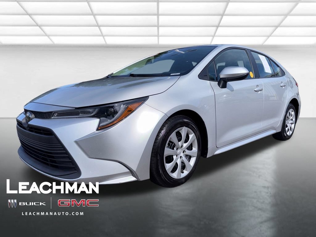 Used 2024 Toyota Corolla LE FWD image 8