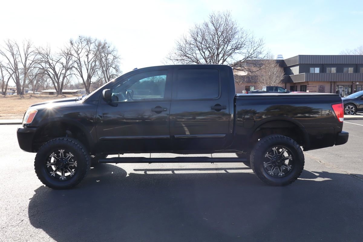Used 2014 Nissan Titan PRO-4X image 9