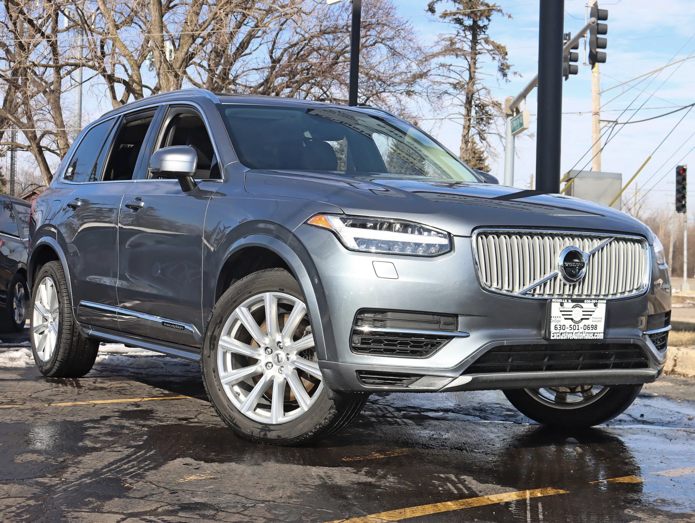 Used 2016 Volvo XC90 T8 Inscription w/ Protection Package Plus AWD/4WD image 8