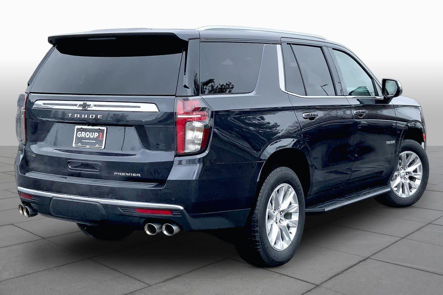 Used 2022 Chevrolet Tahoe Premier AWD/4WD image 14
