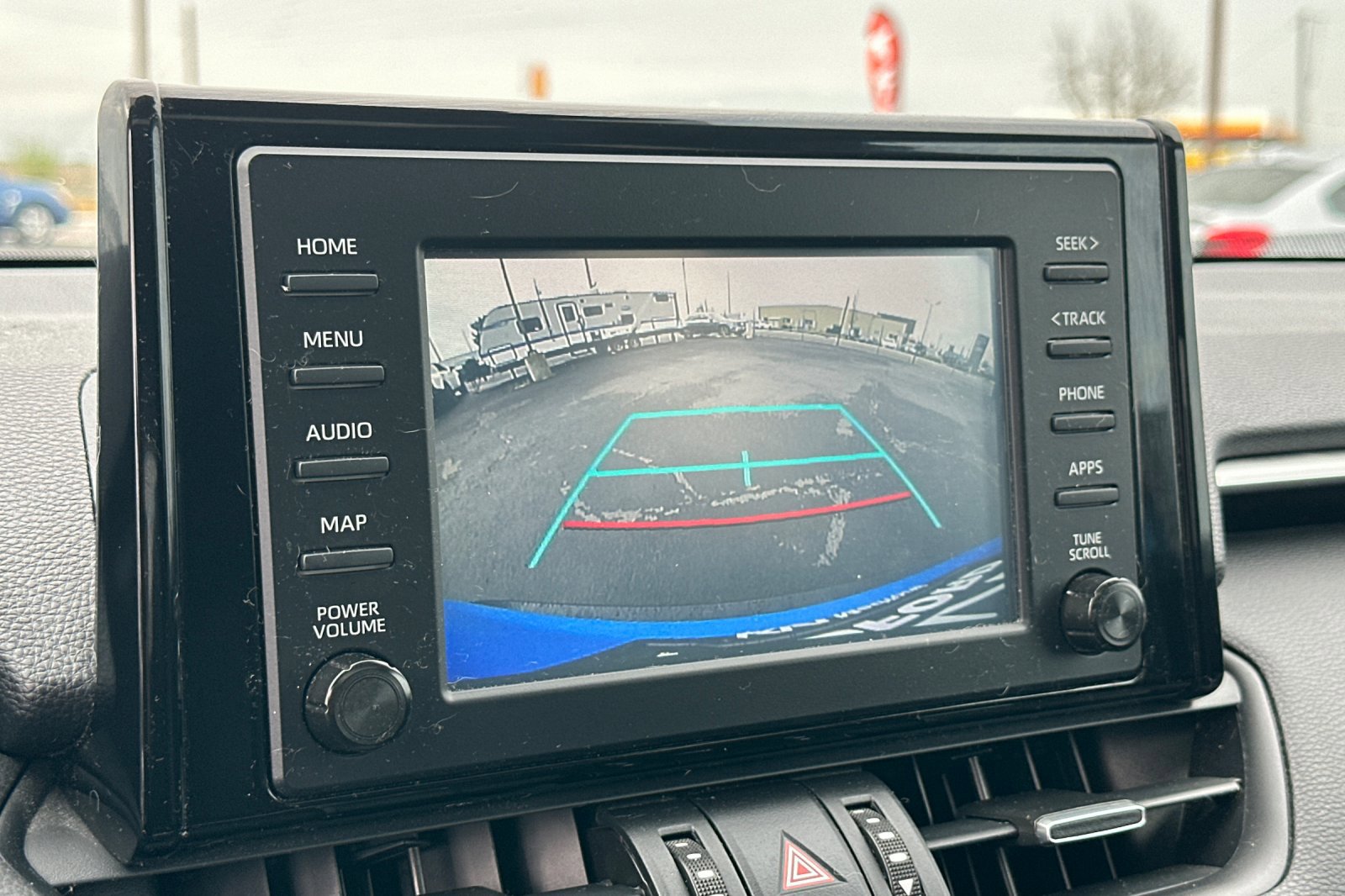 Used 2019 Toyota RAV4 XLE Premium AWD/4WD image 20