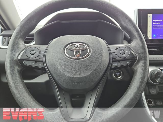 Used 2025 Toyota RAV4 XLE image 13