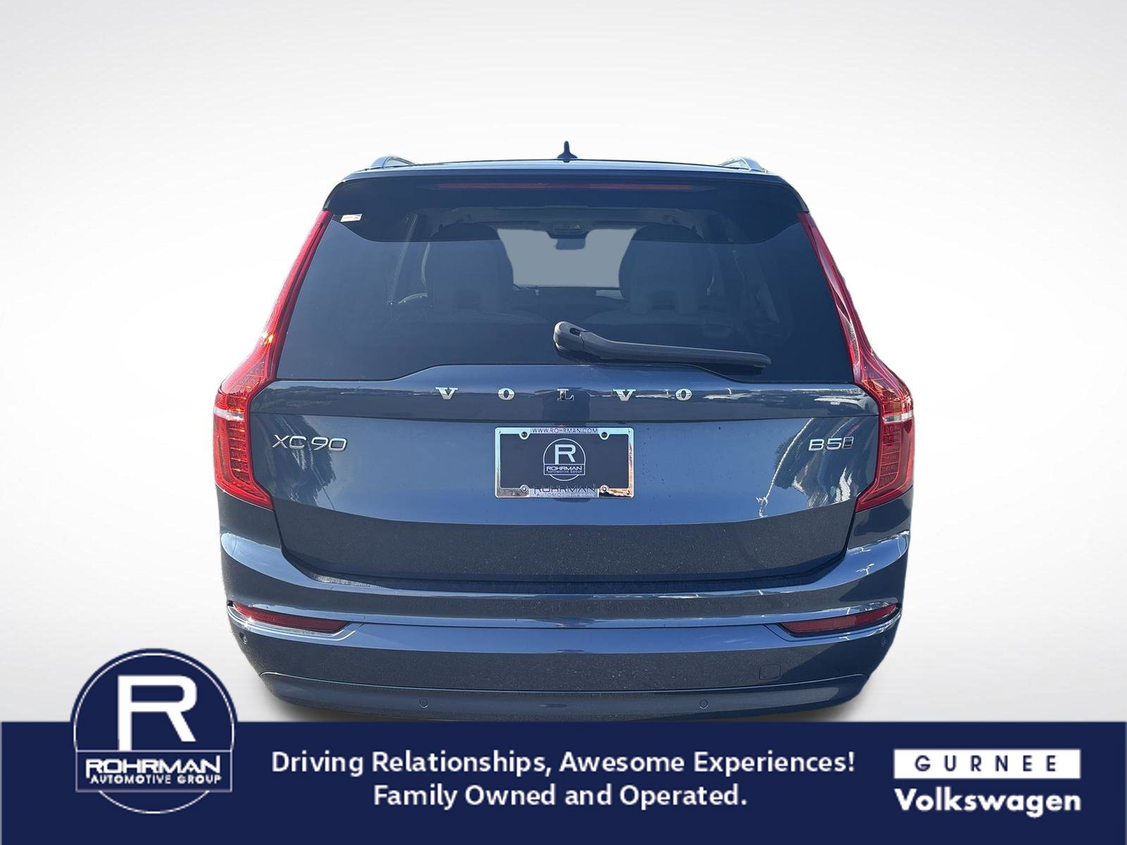 Used 2023 Volvo XC90 B5 Core AWD/4WD image 8