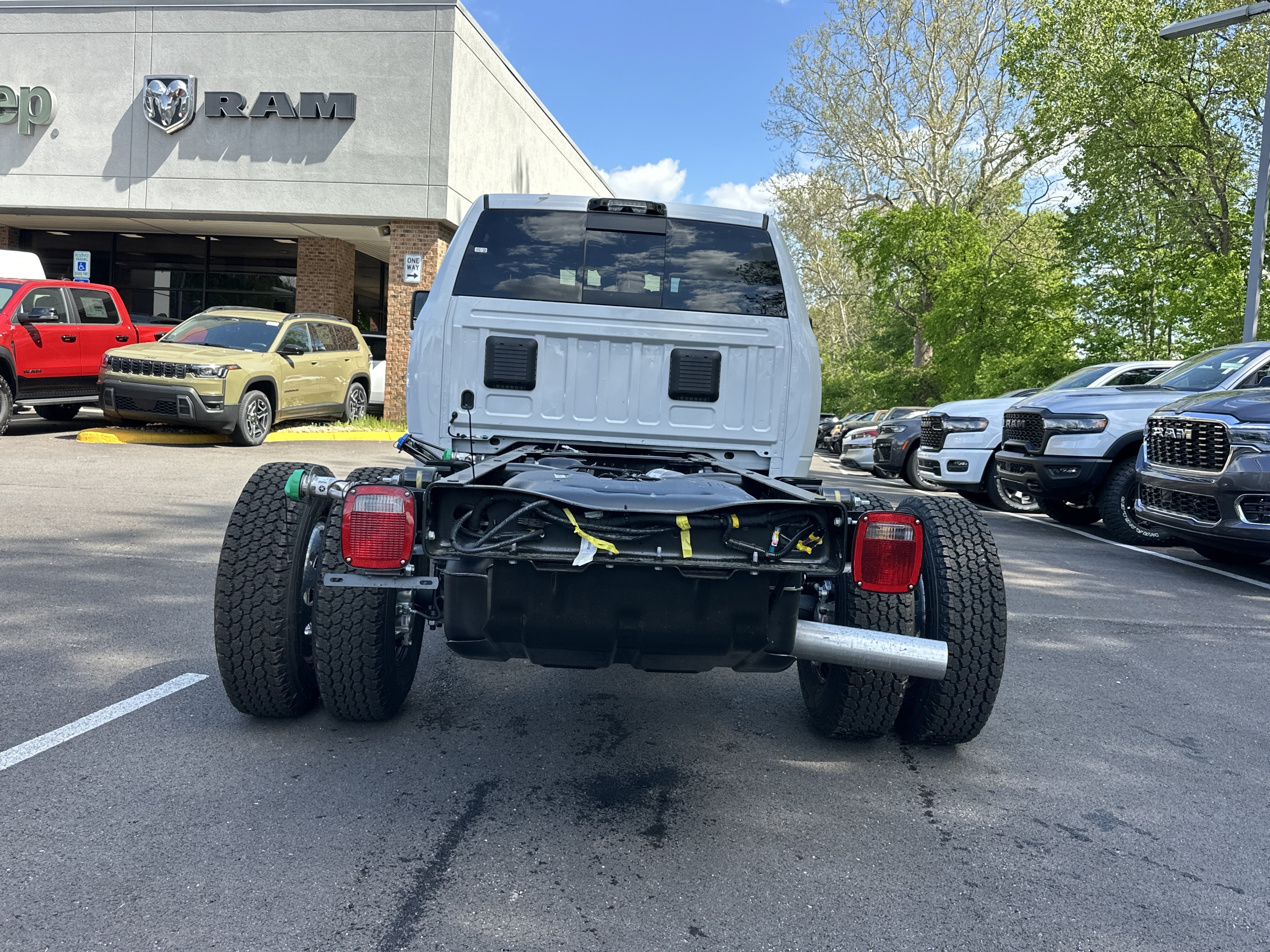 New 2026 RAM 3500 Big Horn w/ Laramie Trim Package AWD/4WD image 16