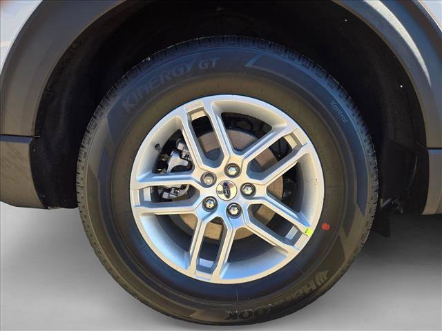 New 2026 Ford Explorer Active w/ Active Comfort Package image 10