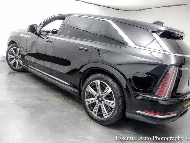 Used 2025 Cadillac Escalade IQ Luxury 1 AWD/4WD image 10