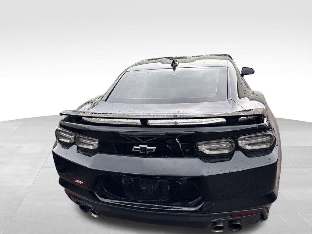 Used 2021 Chevrolet Camaro SS image 17