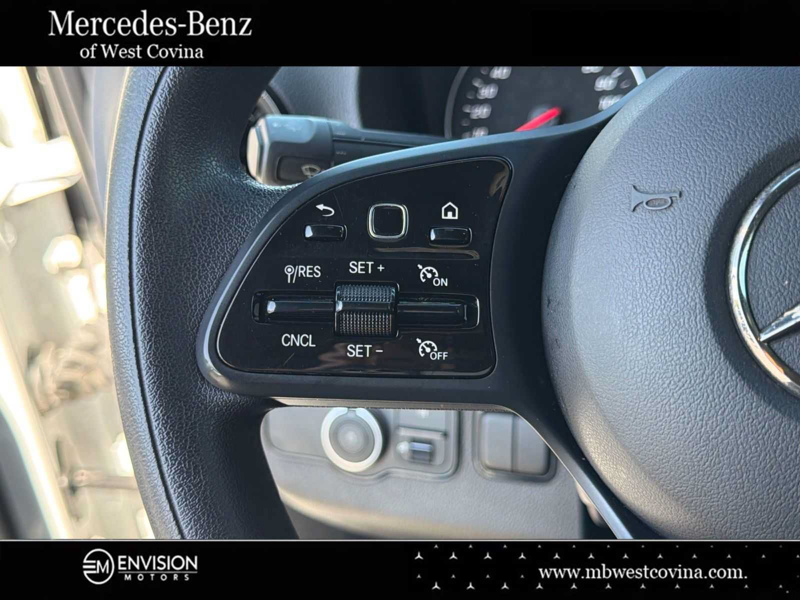 Used 2024 Mercedes-Benz Sprinter 3500 image 26