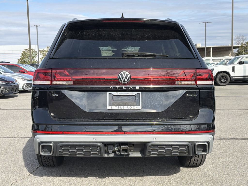 New 2026 Volkswagen Atlas Peak Edition image 4